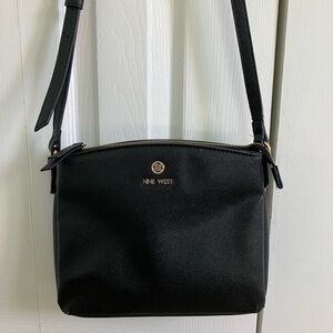 ⚡️Nine West Black Crossbody Bag